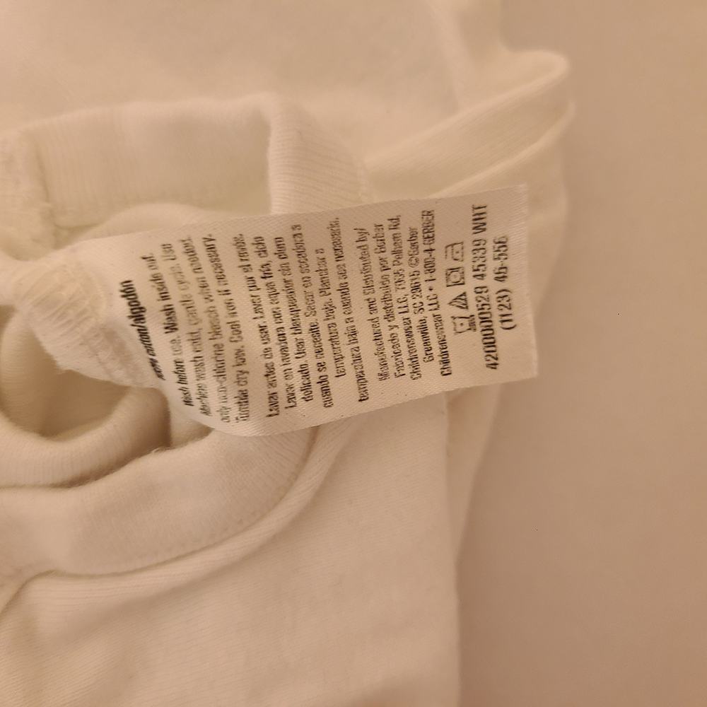 GERBER SLEEP SACK & ONESIE BUNDLE - NEWBORN - Picture 8 of 11